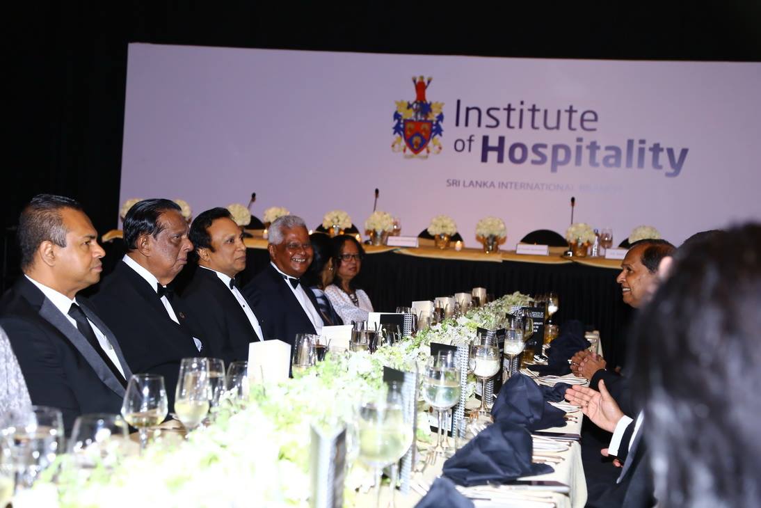 Annual Chairman's Black Tie Dinner 2017 photo 7