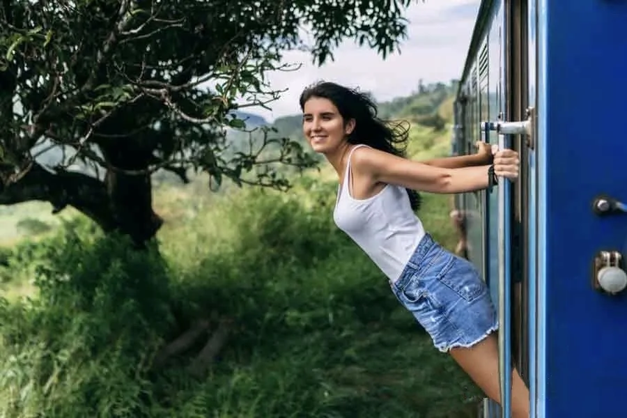 Scenic Kandy to Ella train journey